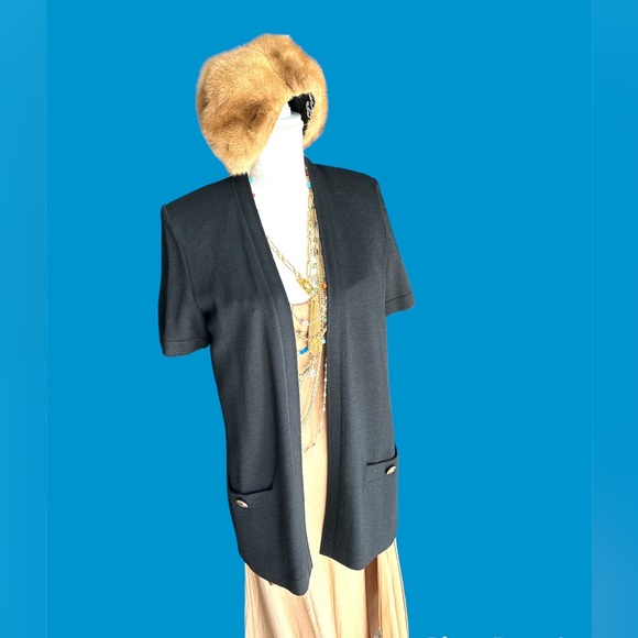 St. John Basics Santana Knit Open Front Short Sleeve Cardigan - Picture 2 of 5